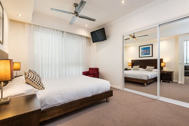 Deluxe Two Bedroom Apartment