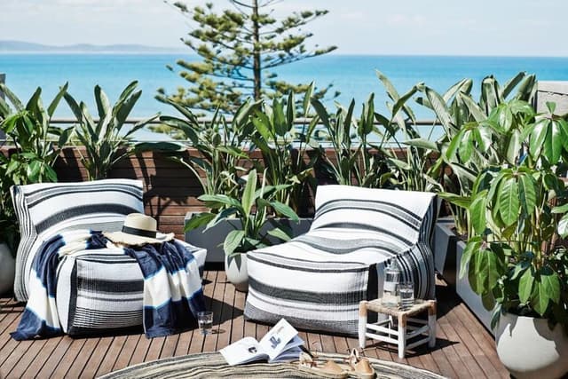 Rennie Ellis Deluxe 2 Bedroom Ocean Apartment