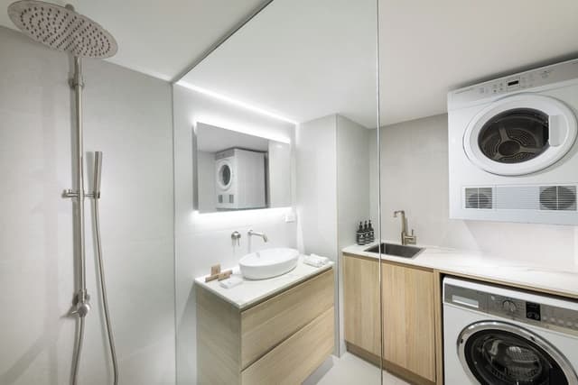 3 Bedroom 2 Bathroom Ocean Front Apartment