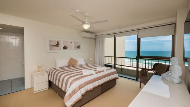 Deluxe Apartment, 3 Bedrooms, Beach View
