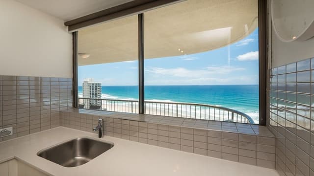 Deluxe Apartment, 3 Bedrooms, Beach View