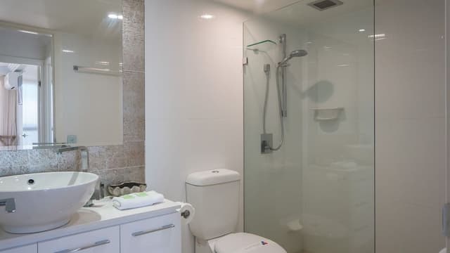 Deluxe Apartment, 3 Bedrooms, Beach View
