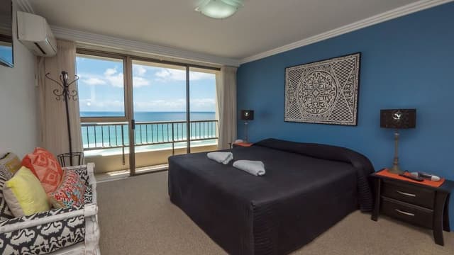 Deluxe Apartment, 3 Bedrooms, Beach View