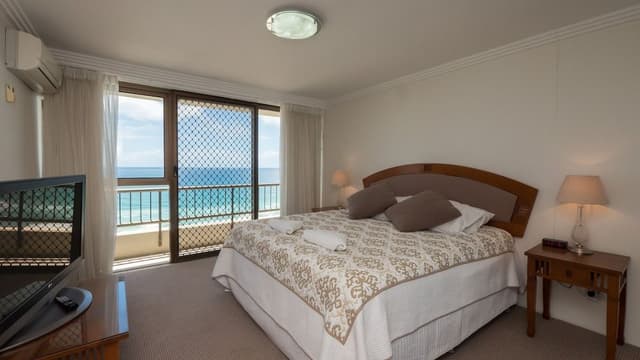 Deluxe Apartment, 3 Bedrooms, Beach View