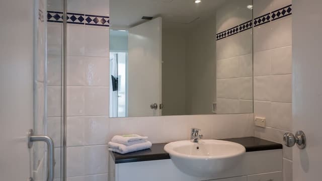 Deluxe Apartment, 3 Bedrooms, Beach View