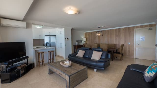 Deluxe Apartment, 3 Bedrooms, Beach View
