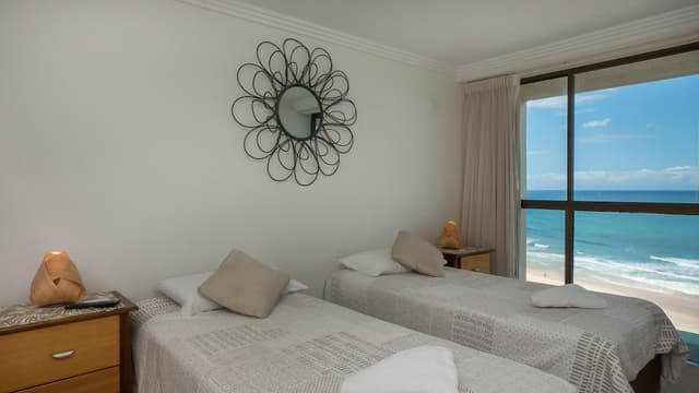 Deluxe Apartment, 3 Bedrooms, Beach View