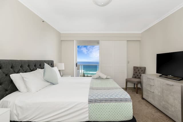 Superior Three Bedroom Ocean View