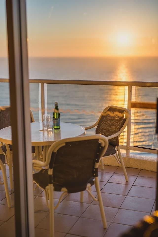 Two Bedroom Ocean-View Apartment