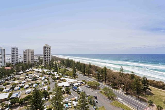 Two Bedroom Ocean-View Apartment