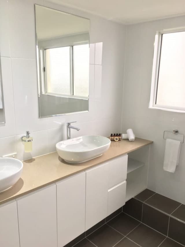 Superior One bedroom Ocean-View Apartment
