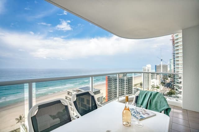 Superior One bedroom Ocean-View Apartment