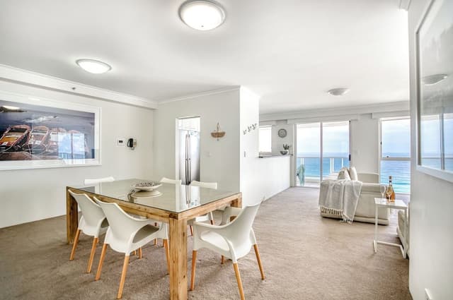Superior One bedroom Ocean-View Apartment