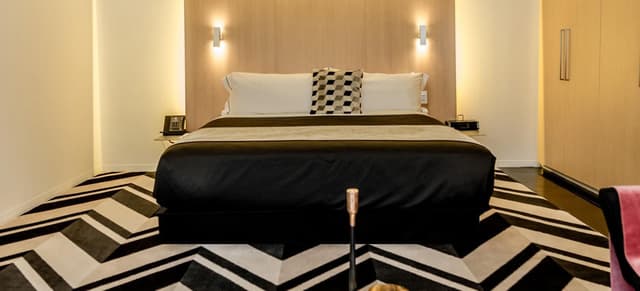 Superior King Room