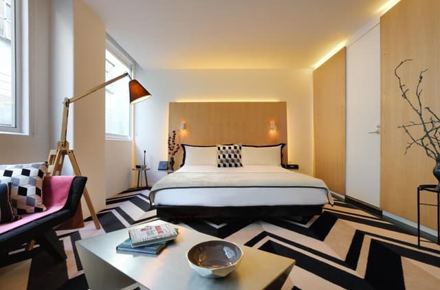 King Room
