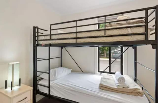 Deluxe 3 Bedroom Access Cabin
