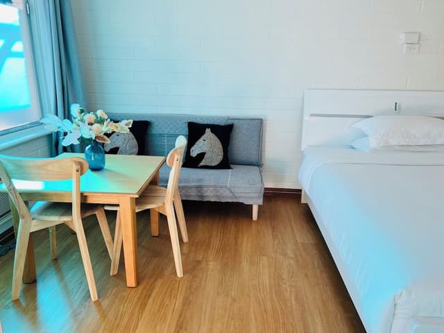 Studio, 1 Queen Bed