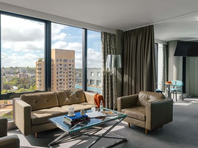 Suite, 2 Bedrooms (Two Bedroom Open Plan Suite)