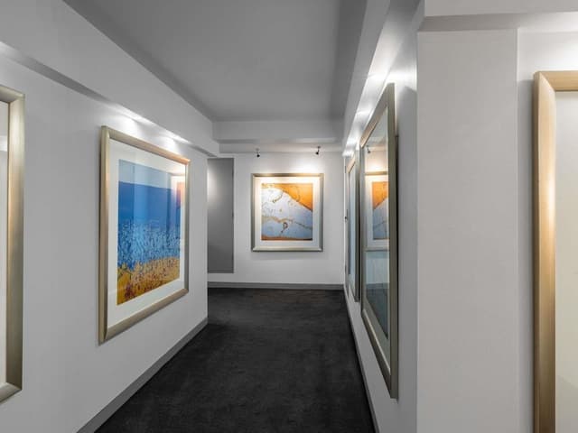 Penthouse (Lake Eyre Penthouse)