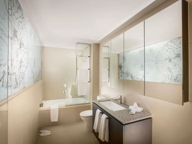 Suite, 2 Bedrooms (Two Bedroom Open Plan Suite)