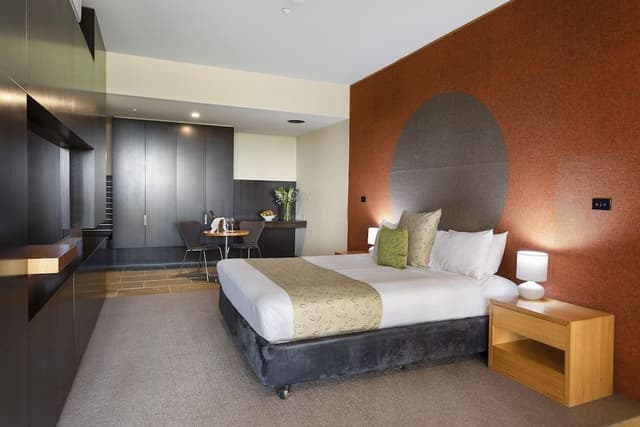 Open Plan Room