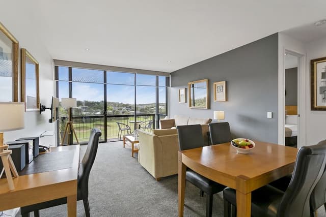 One Bedroom Suite