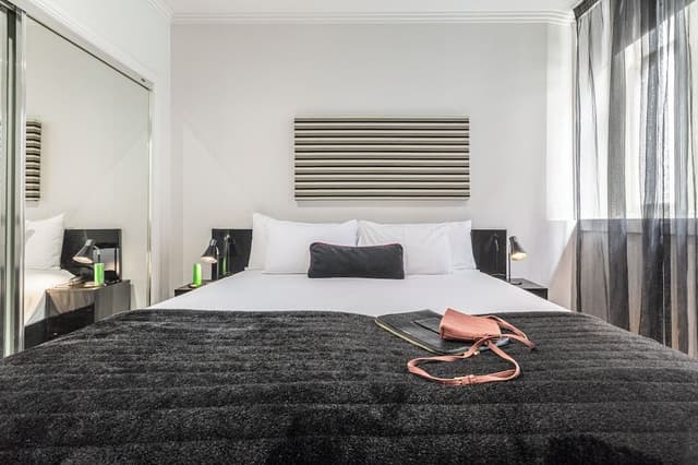 One Bedroom Apartment