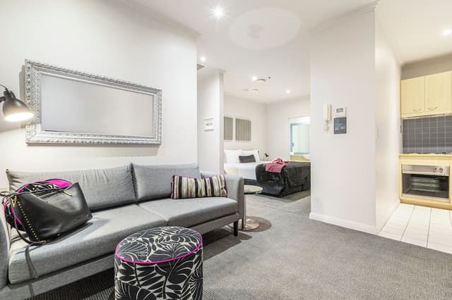 Studio Apartment