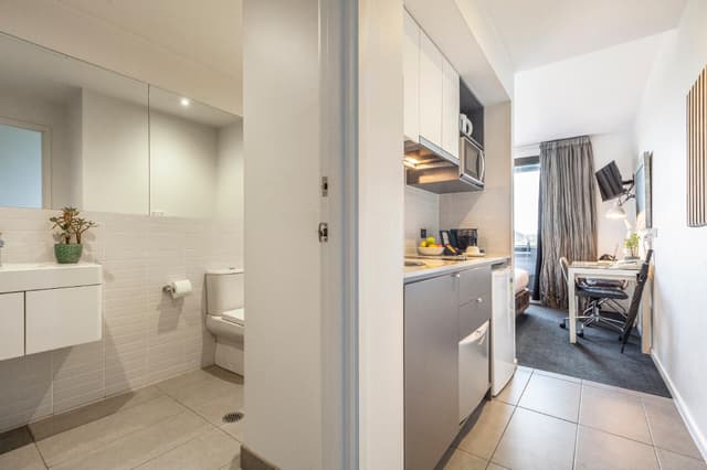Studio Apartment
