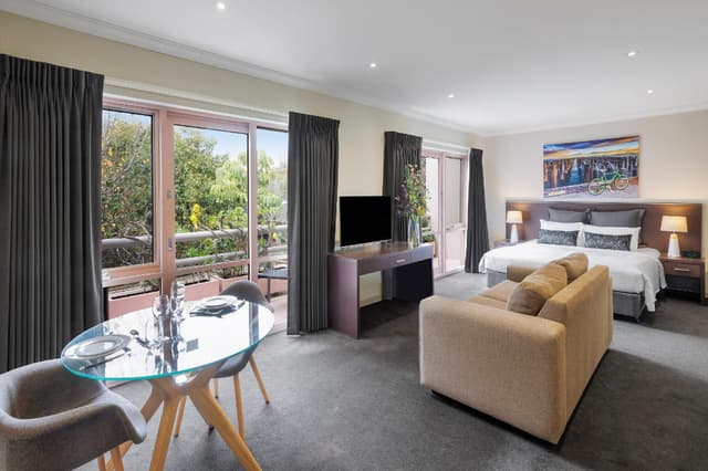 Executive Apartment