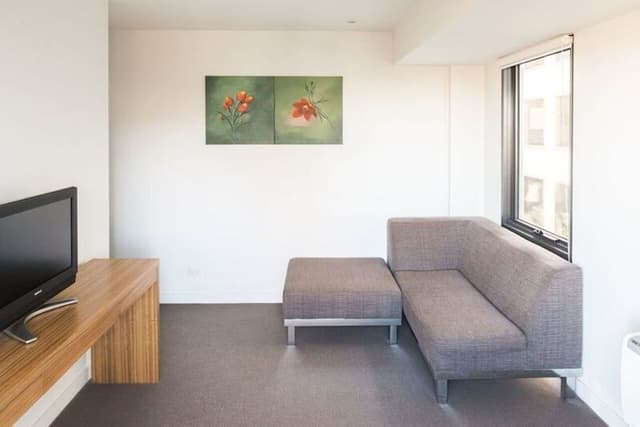 One Bedroom Apartment