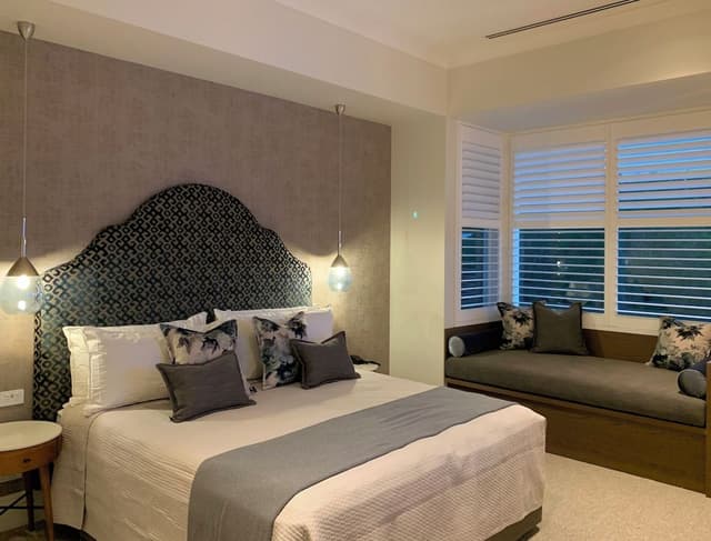 Executive Room