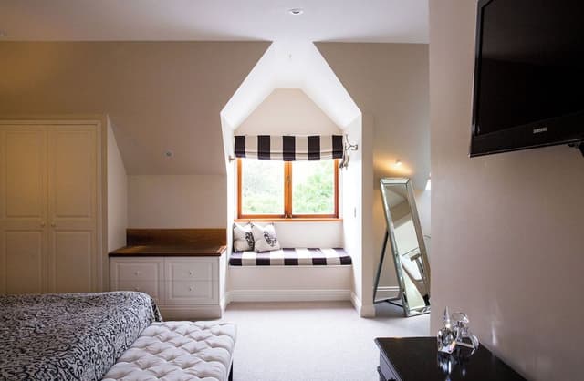 Provincial Suite