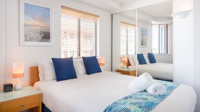 1 Bedroom Apartment