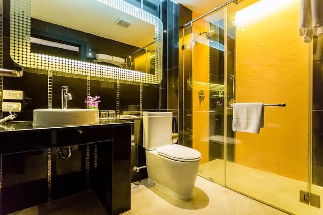 Executive Double Room, 1 King Bed, Pool View (Grand Deluxe King)