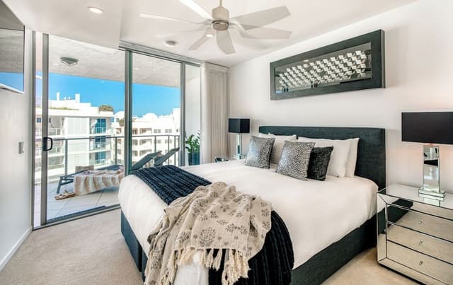 Sub Penthouse Luxury Three Ensuite