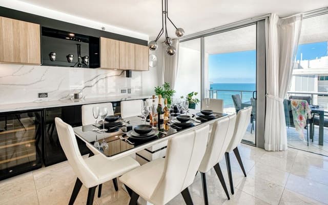 Sub Penthouse Luxury Three Ensuite