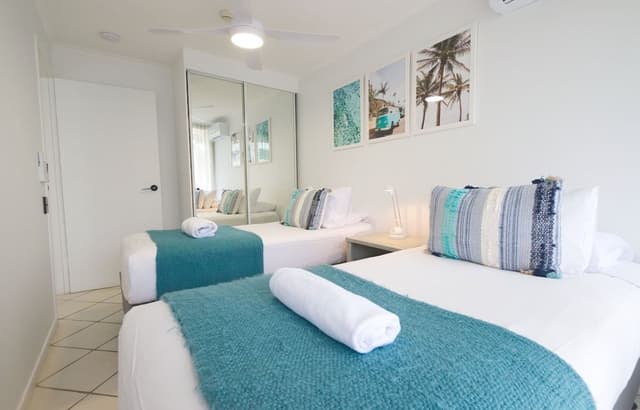 Three-Bedroom Apartment - Pool View