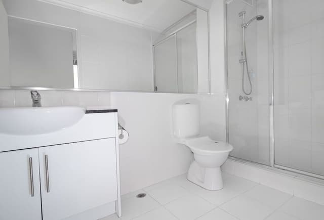 One Bedroom Apartment