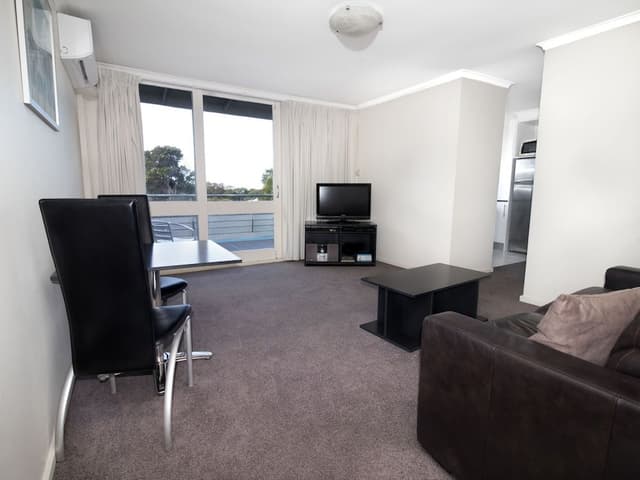 One Bedroom Apartment