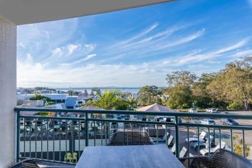 1-Bedroom Deluxe Apartment with Spa Bath