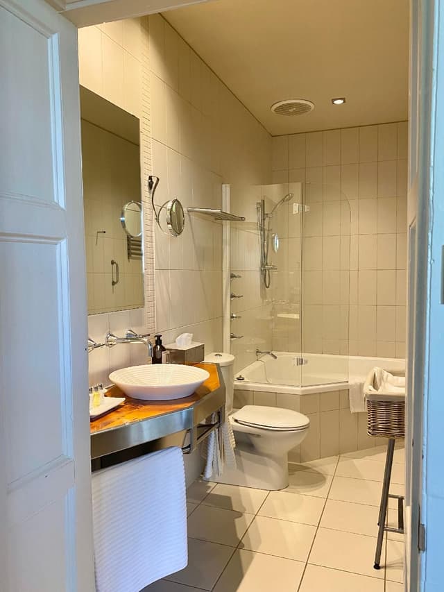 Premier Suite