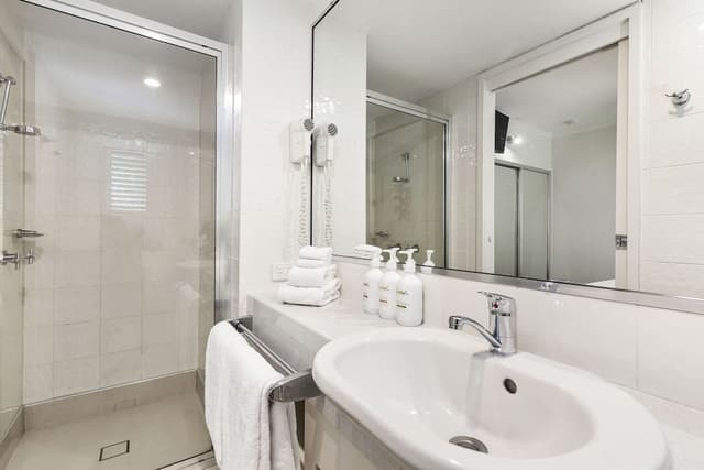 2 Bedroom Superior Apartment