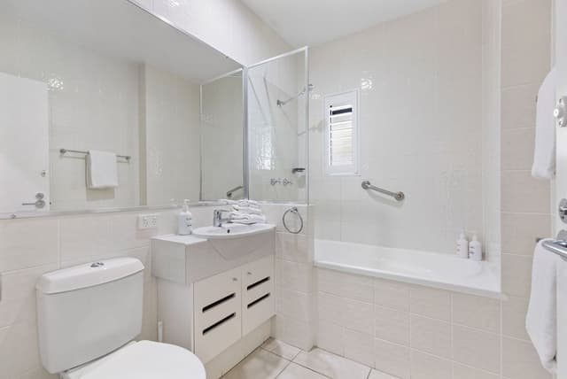 2 Bedroom Superior Apartment