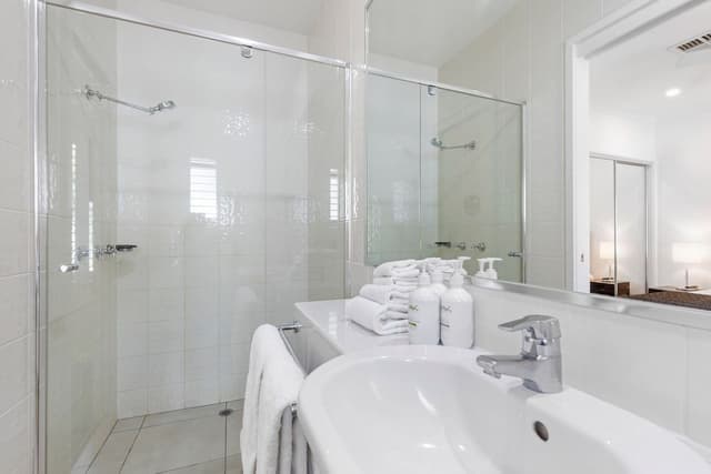 2 Bedroom Superior Apartment