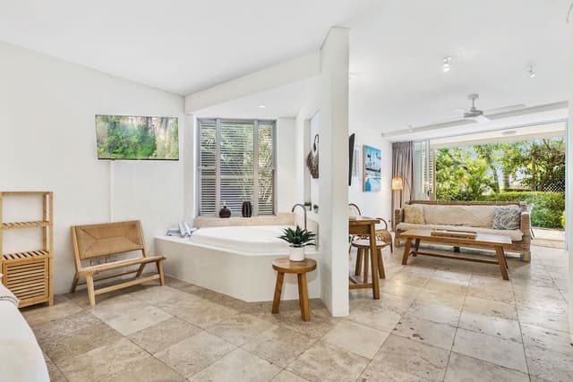 Garden View Suite