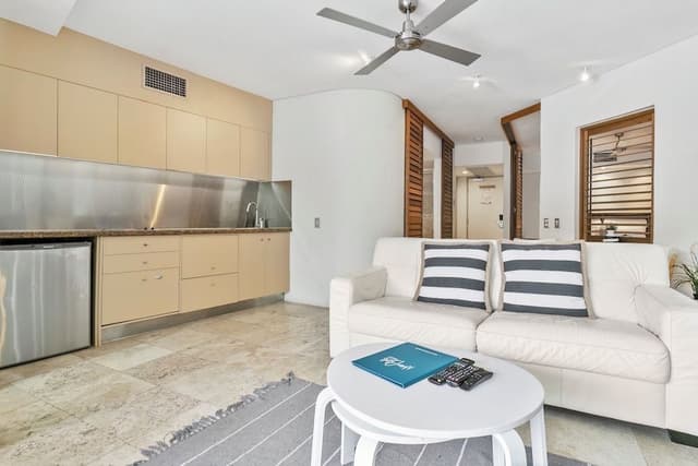 Garden View Suite