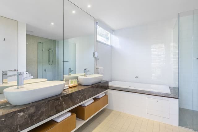 Villa, 3 Bedrooms (Precinct Villa with Rooftop Spa)