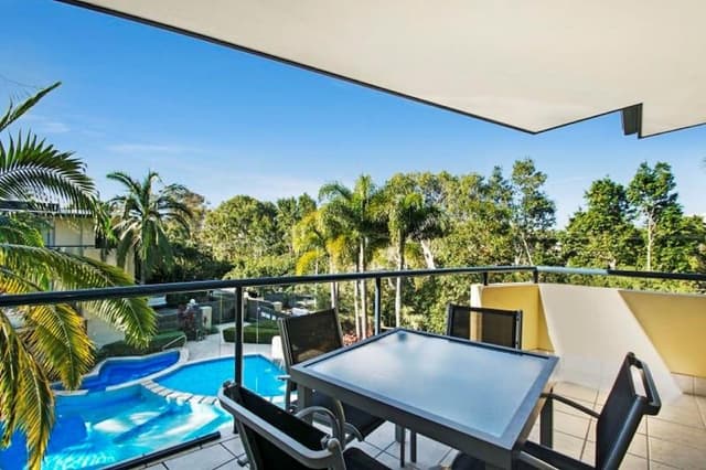 2 Bedroom 2 Bathroom Apartment