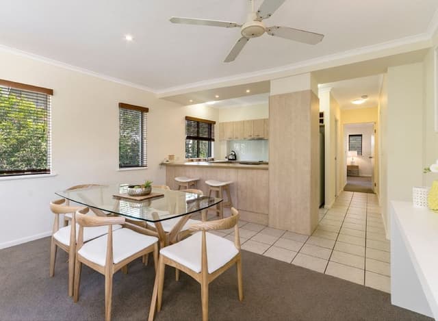 2 Bedroom 2 Bathroom Apartment